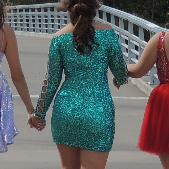 Teal Green Aleta homecoming dress - Picture 4 of 4